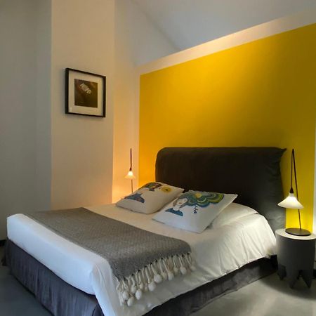 Les Esplanes Bed & Breakfast La Garde-Adhémar Екстериор снимка